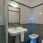 Casa vacanze 6 Bedroom Beautiful In Treia