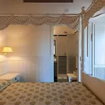 6 Bedroom Beautiful In Treia