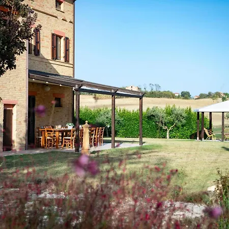 6 Bedroom Awesome In Treia * Appignano (Macerata)